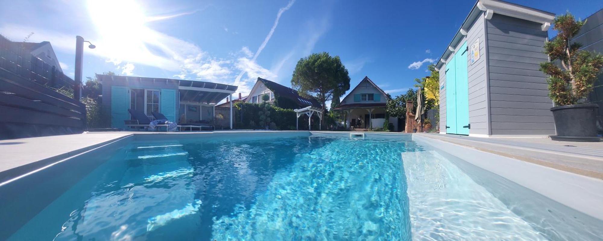 Apartment Private With Own Pool And Huge Garden, 150m To Longest Free At Balaton Zamardi