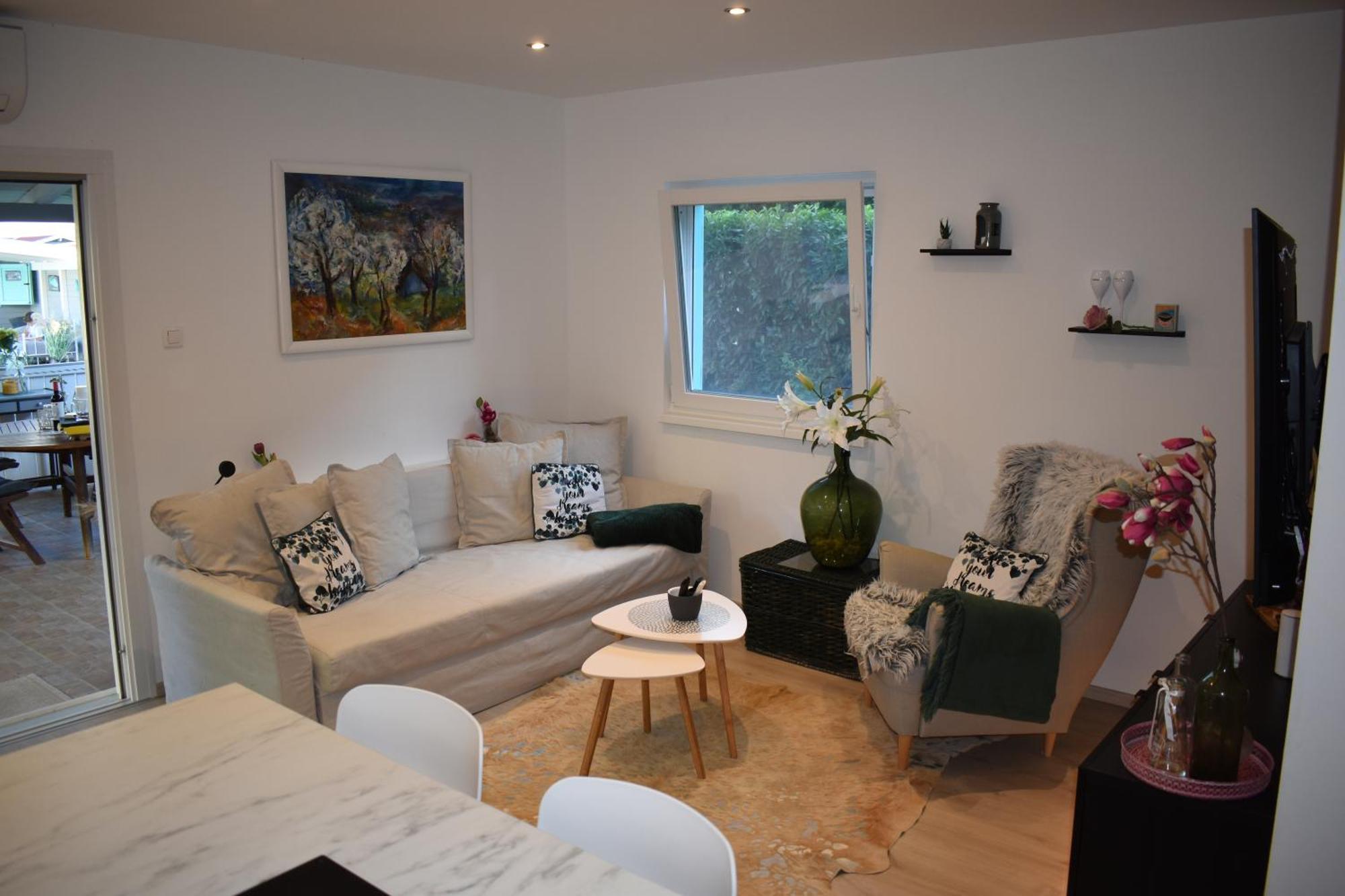Private With Own Pool And Huge Garden, 150m To Longest Free At Balaton Apartment *